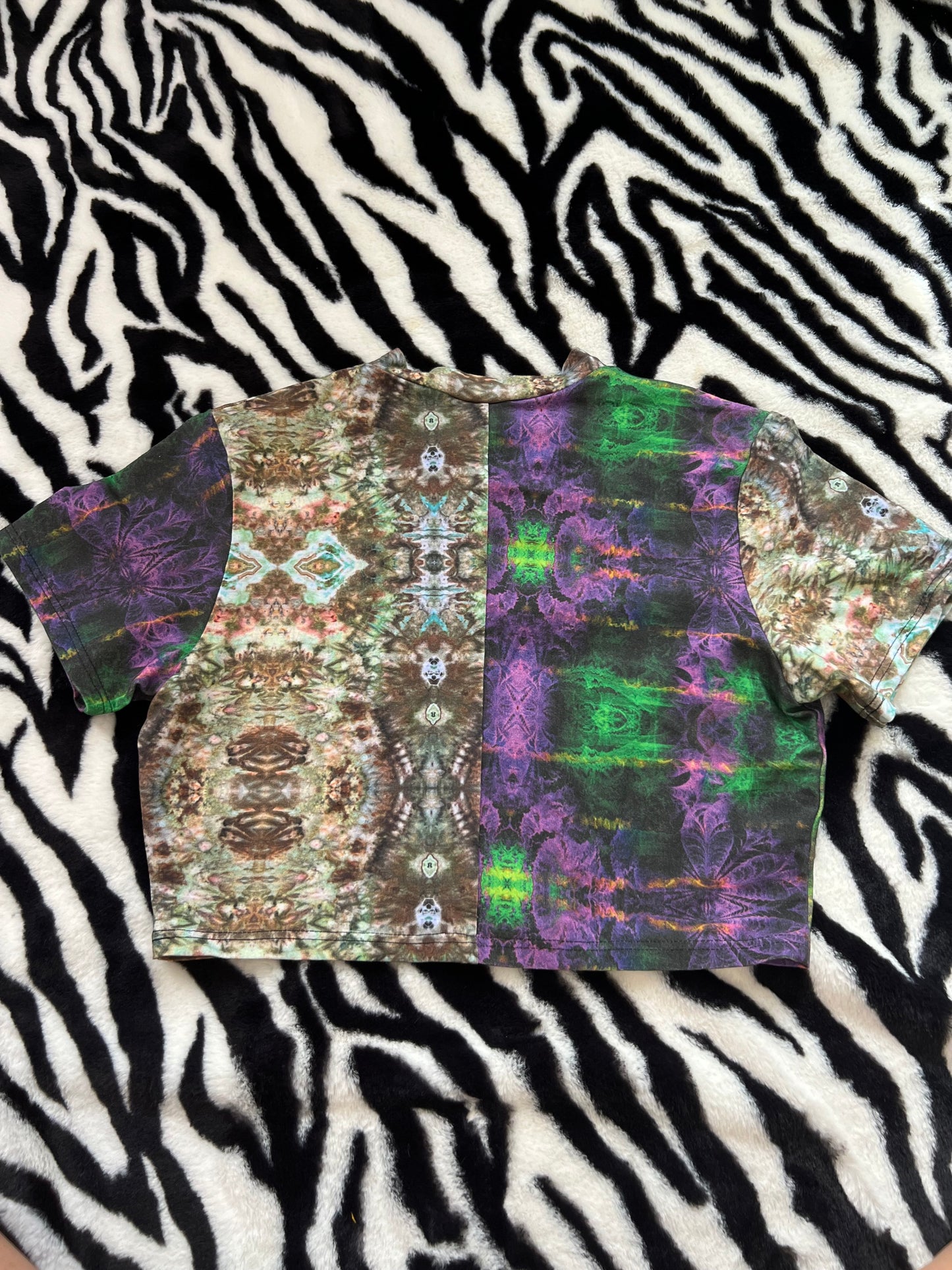 earth & skye baby tee