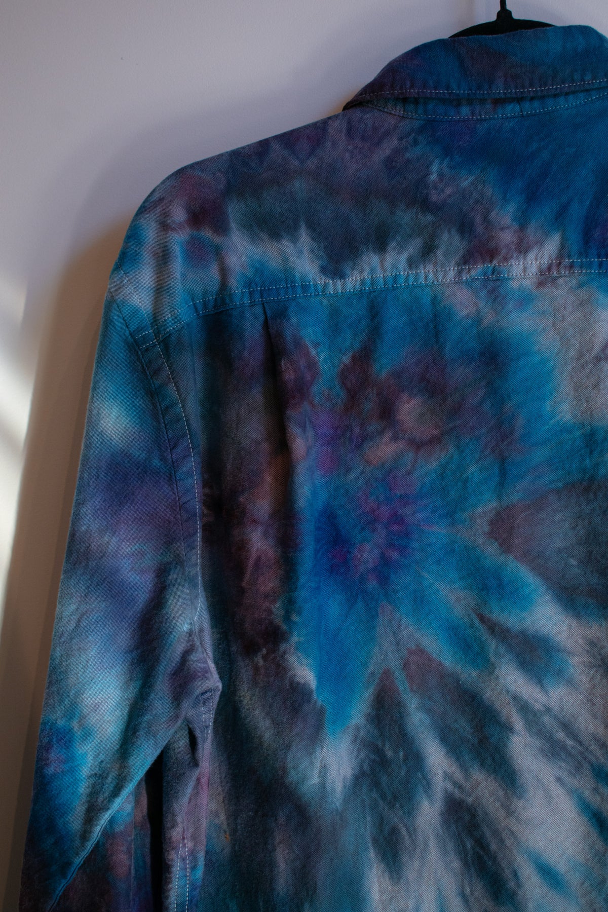 Inner Peas Long Sleeve Button Up 001 | Medium