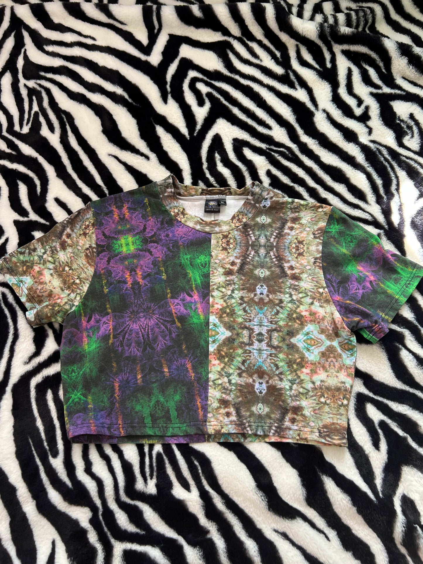 earth & skye baby tee