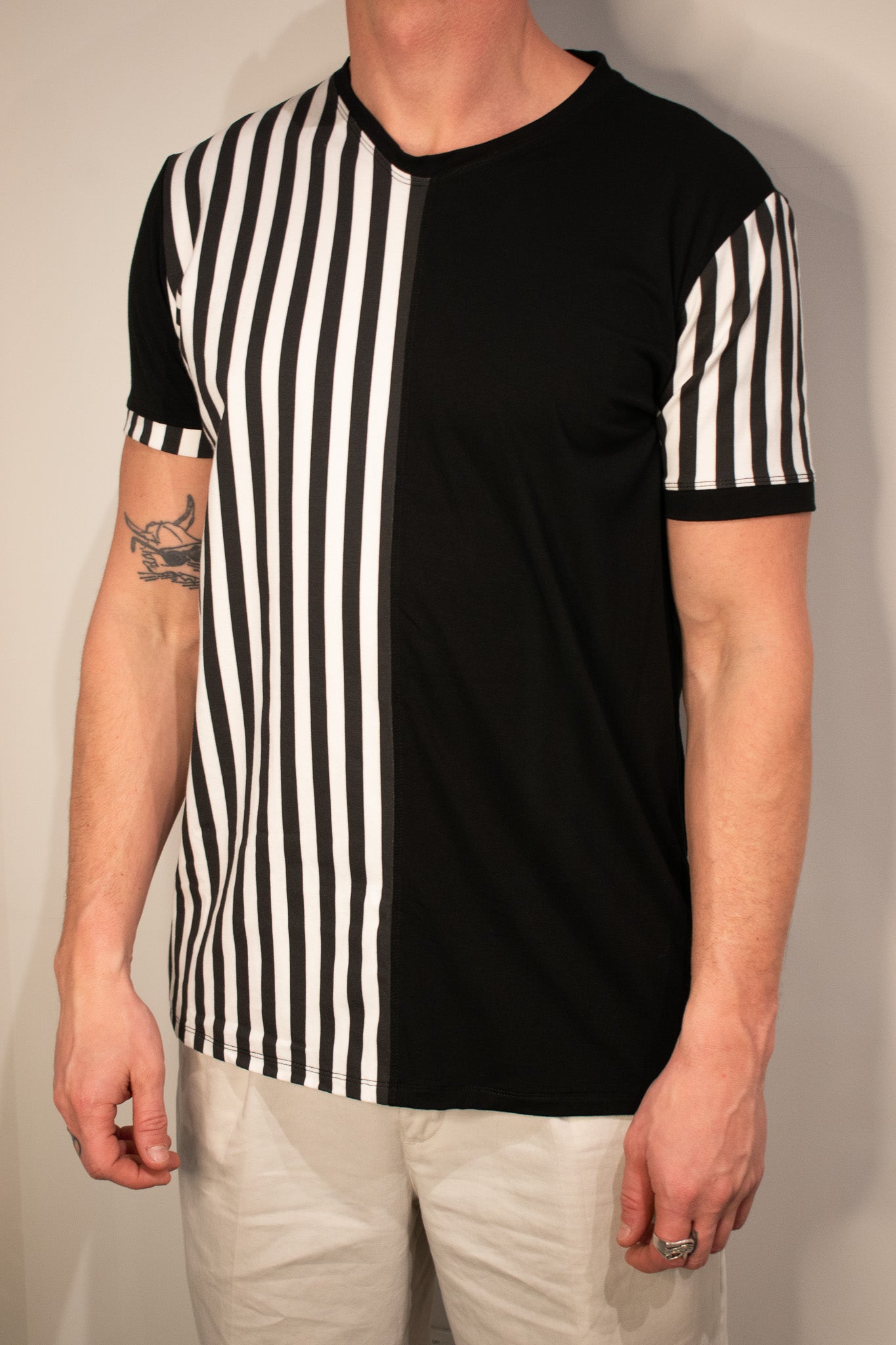Light & Sound Stripe Tee | Medium