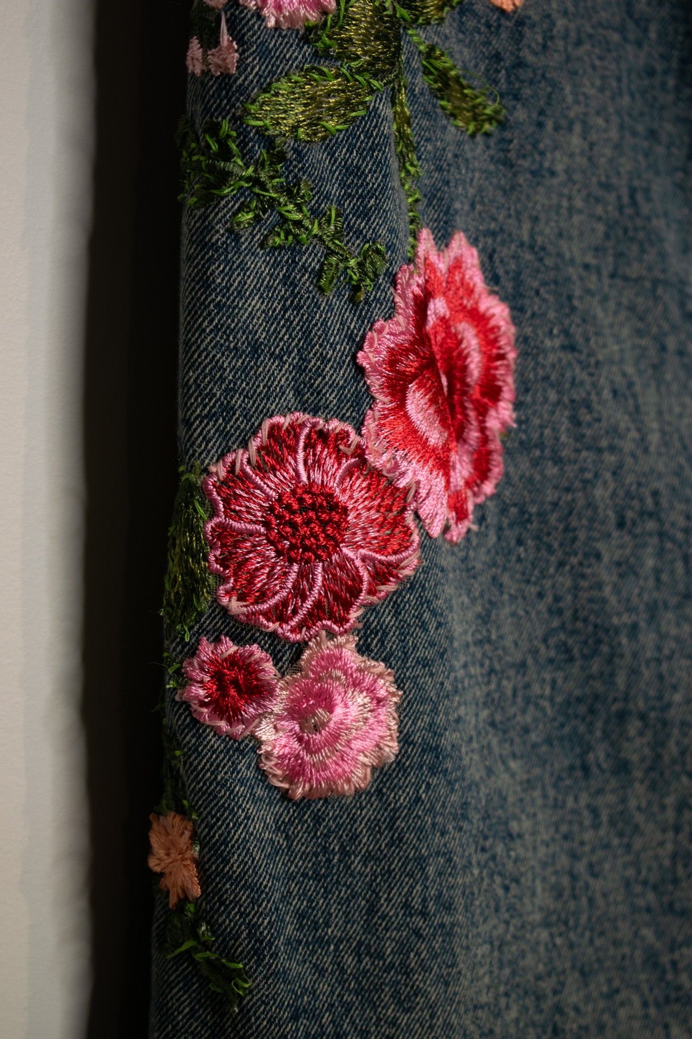 Embroidered Denim Pants | Medium