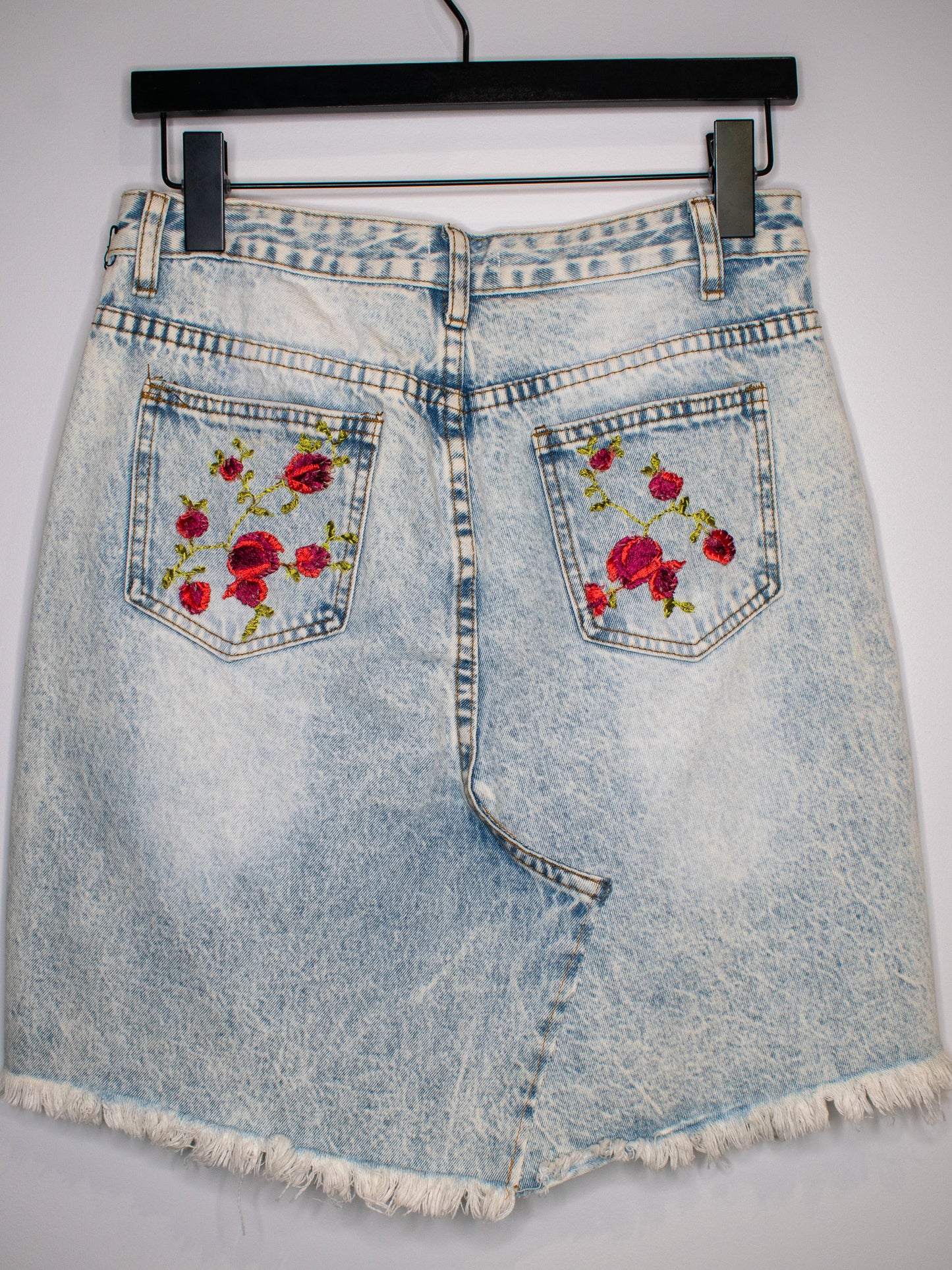 Light Wash Embroidered Skirt | Small