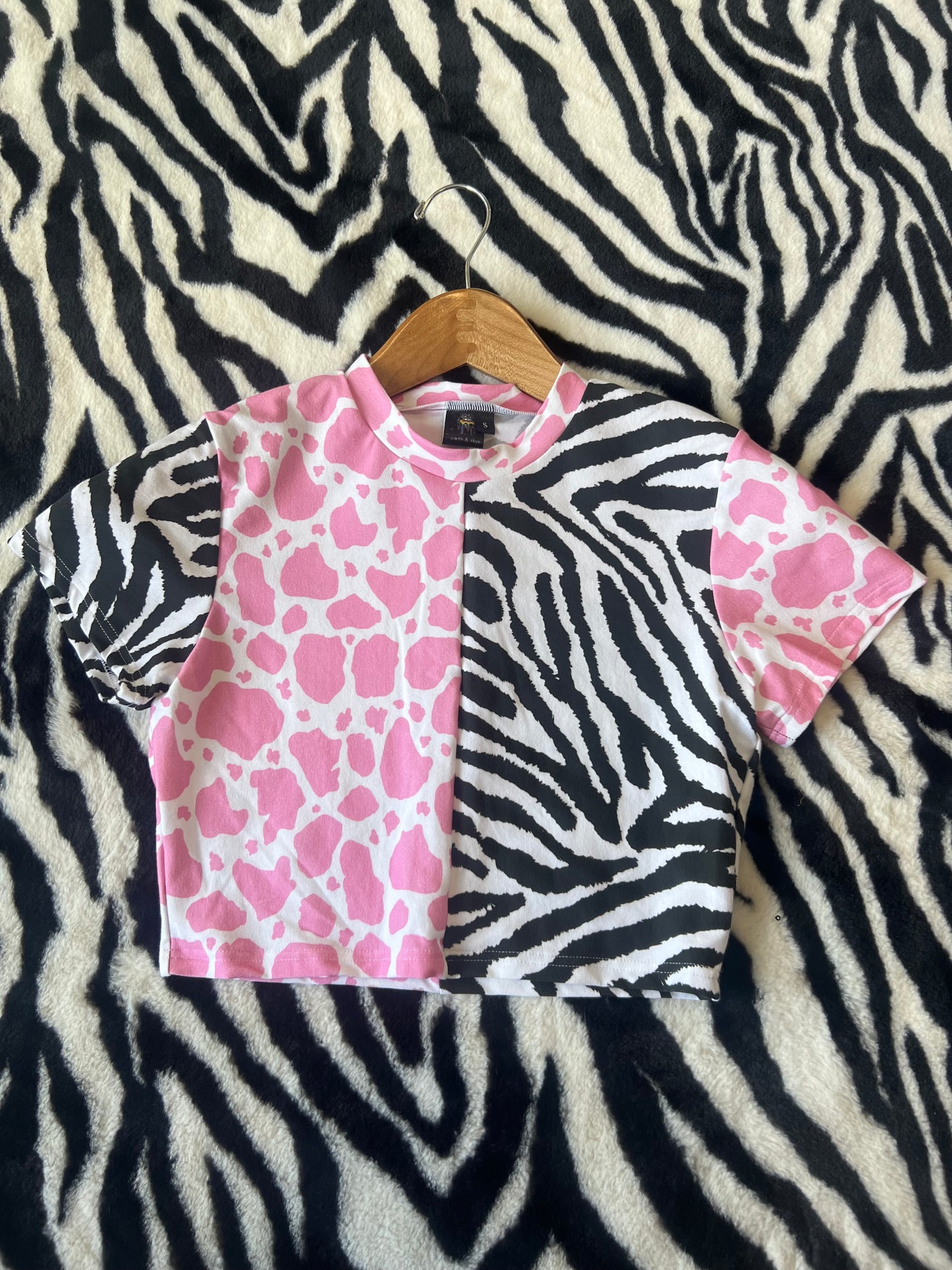 earth & skye baby tee