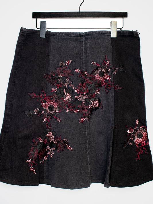 Black Embroidered Denim Skirt | Large