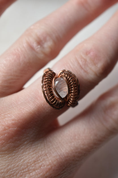 Coiled Moonstone Ring (5.5)