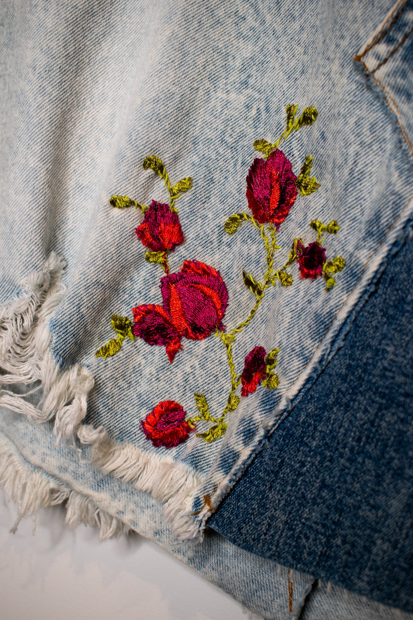 Light Wash Embroidered Skirt | Small