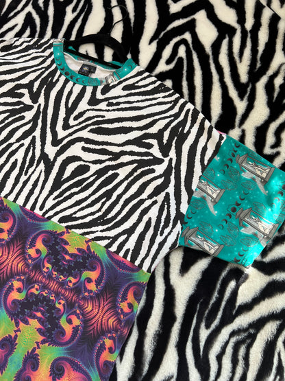 earth & skye splice tee