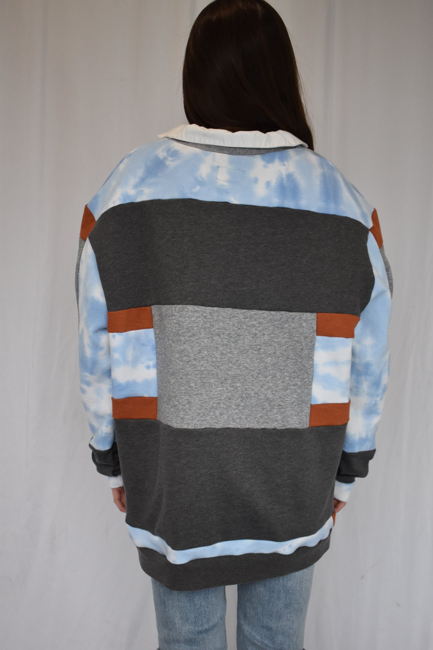 Calico Crewneck 015