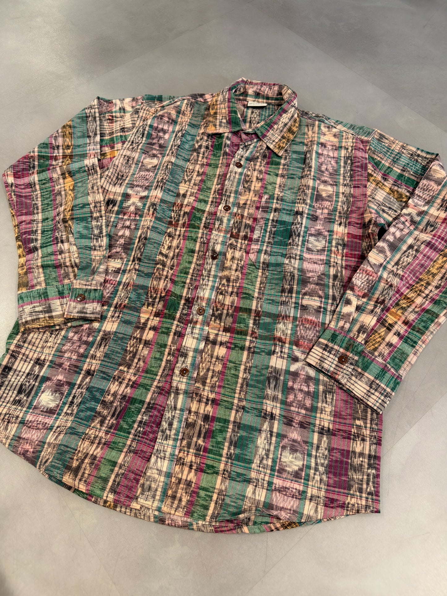 Altiplano Button Down