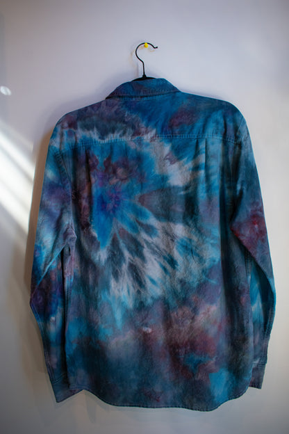 Inner Peas Long Sleeve Button Up 001 | Medium