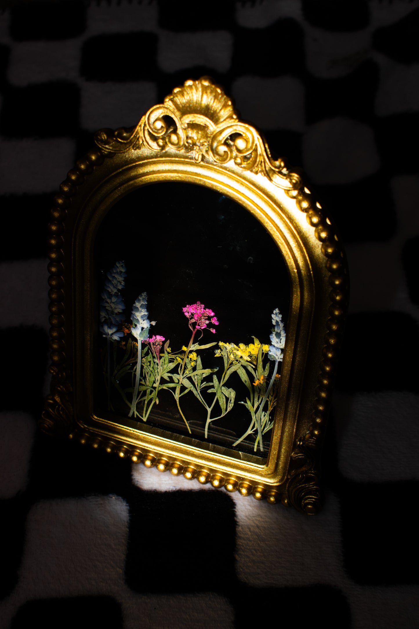 Vintage Flower Frame