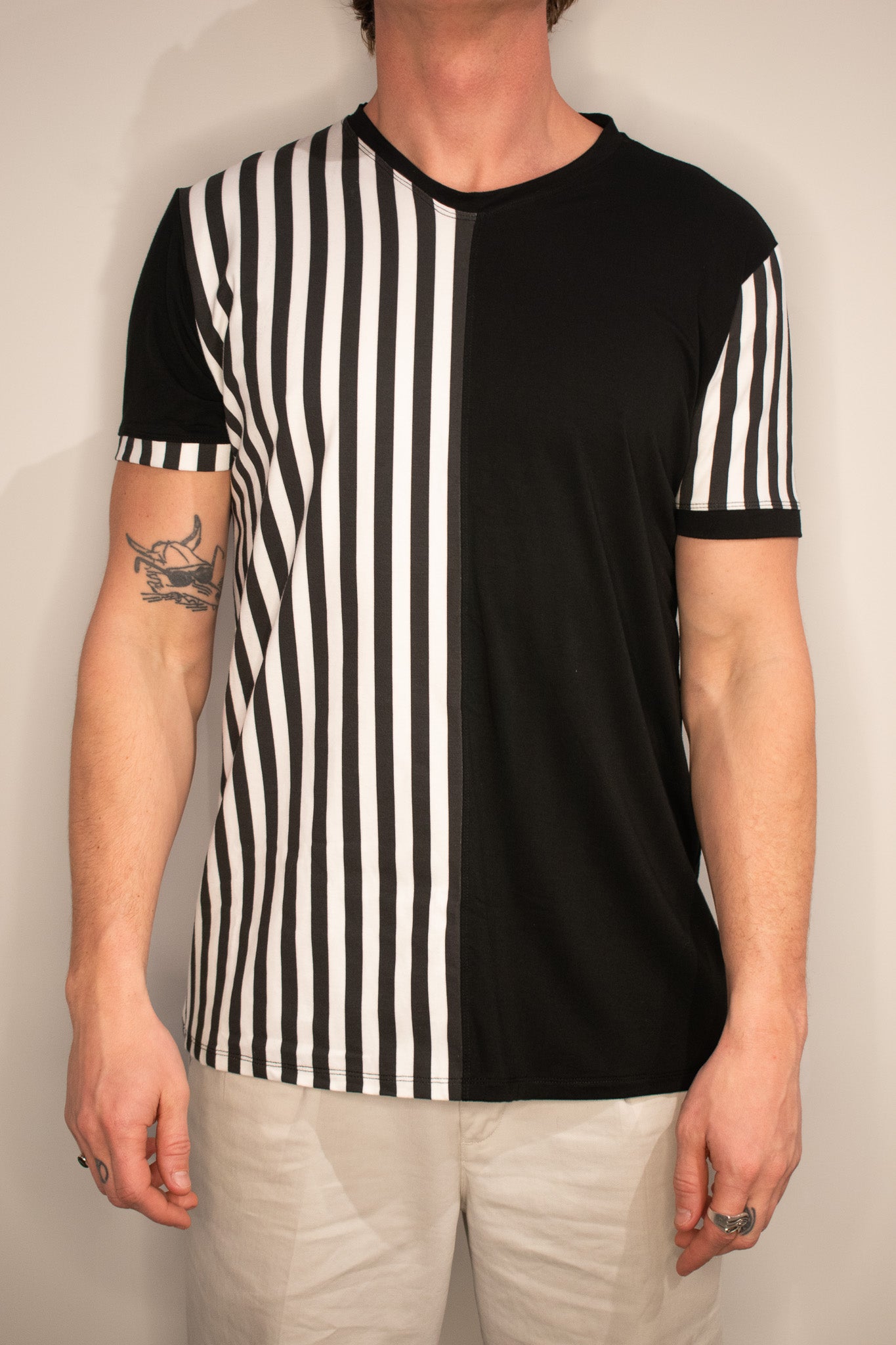 Light & Sound Stripe Tee | Medium