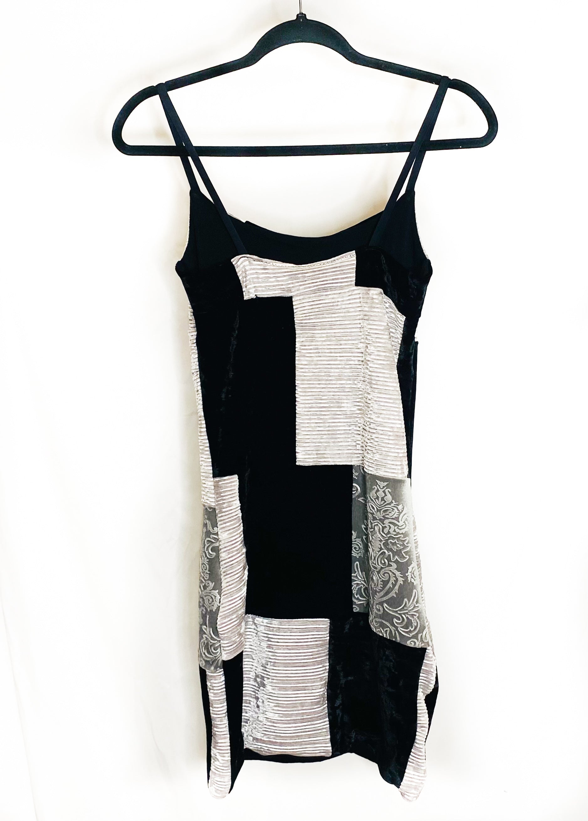 Velvet Mini Dress | Silver x Large Velvet Mini Dress | Silver x Large