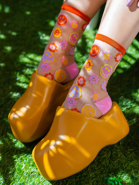 Smiley Face Daisy Sheer Crew Sock