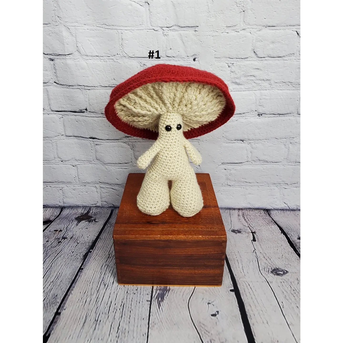 Crochet Mushroom Pete