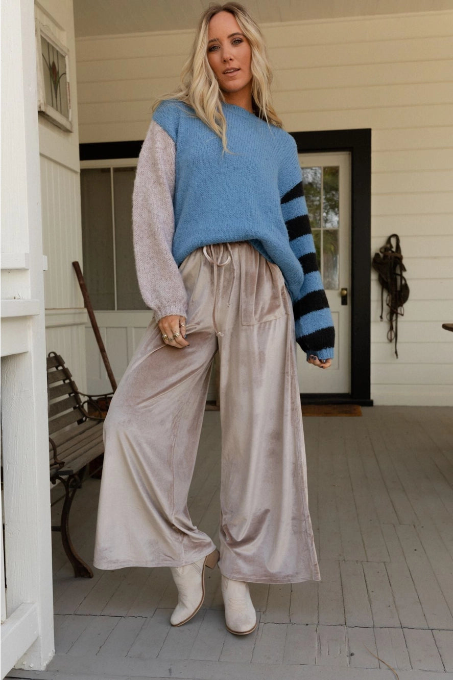 Relaxed Velvet Wide Leg Pant