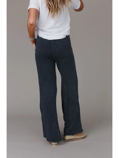 Relaxed Robin Wide Leg Pants