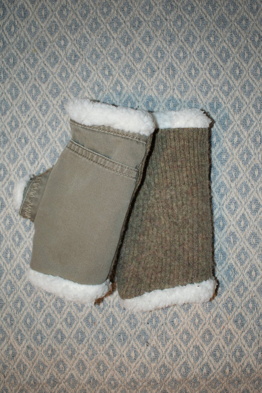 Earth Toned Fingerless Gloves