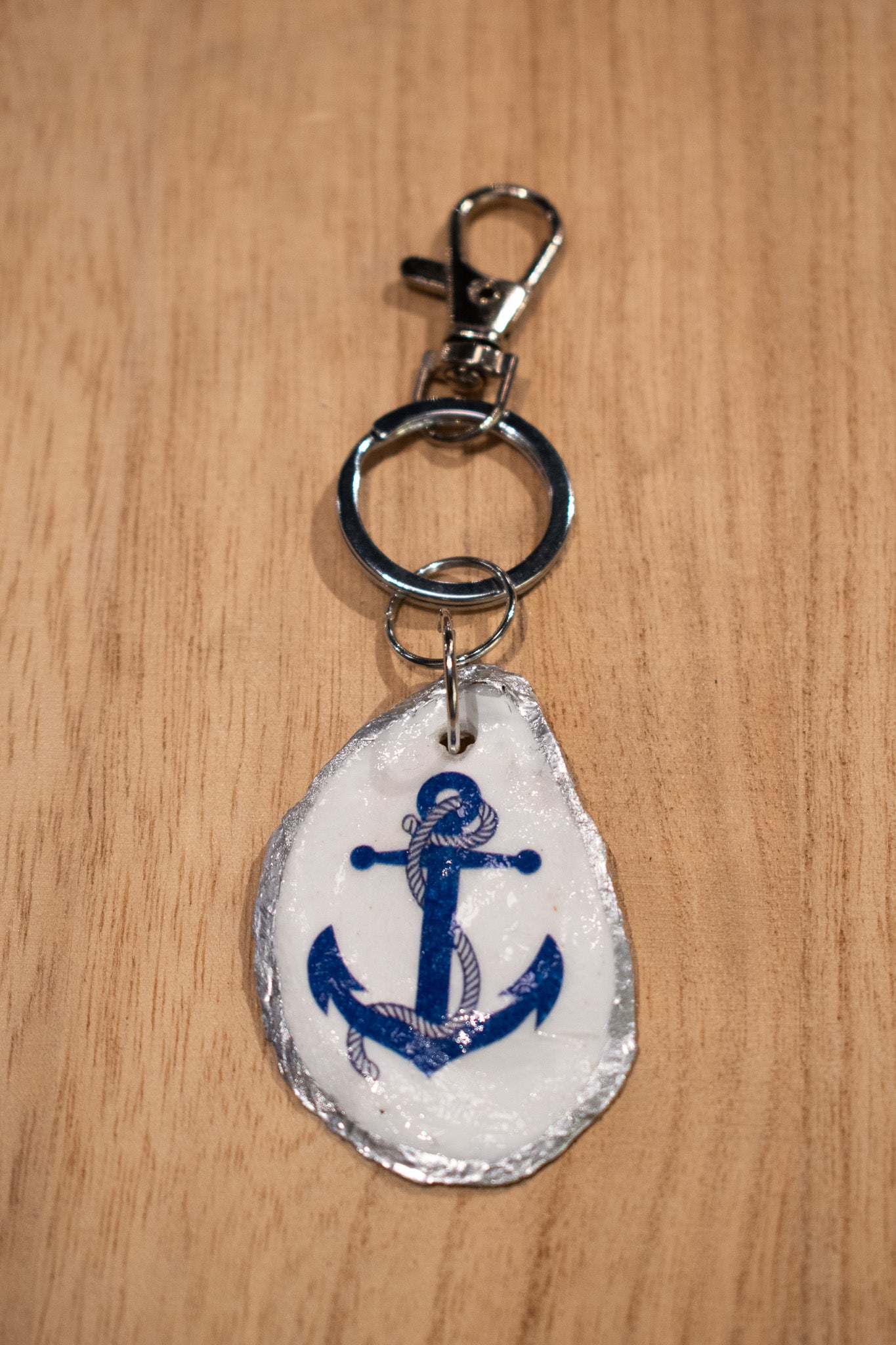 Oyster Shell Bag Charm (Anchor)