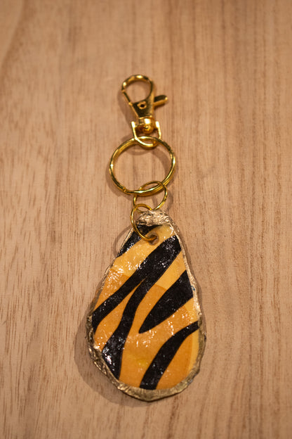 Oyster Shell Bag Charm (Tiger)