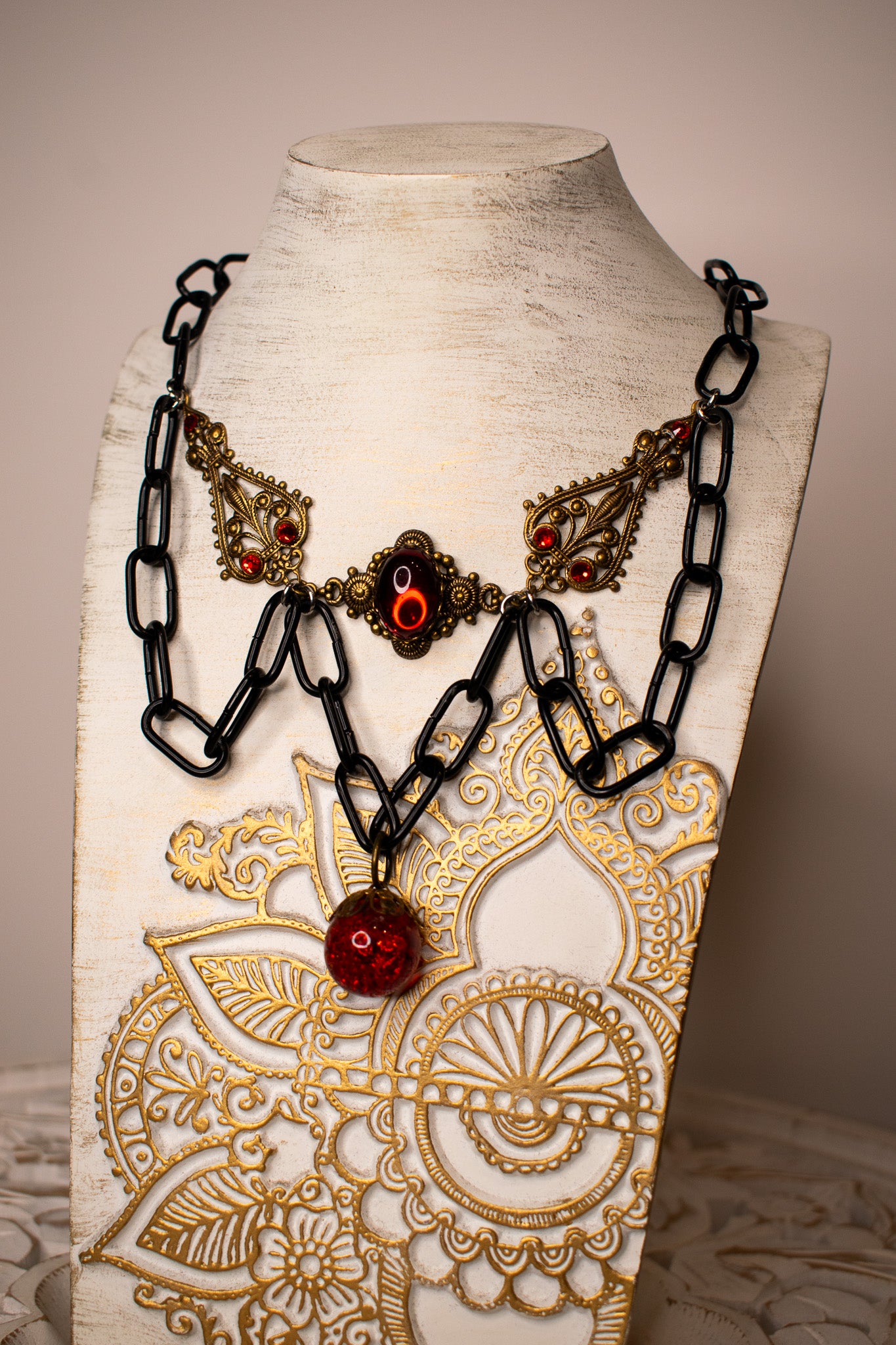 Molly Monroe Necklace 003