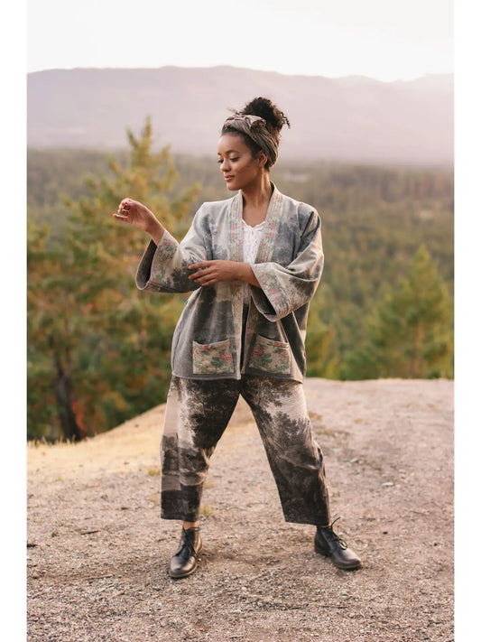 Still I Rise Linen Cropped Artist Pant